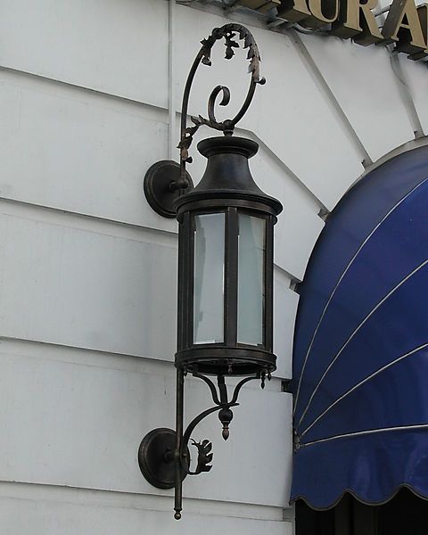 Exterior - 266F